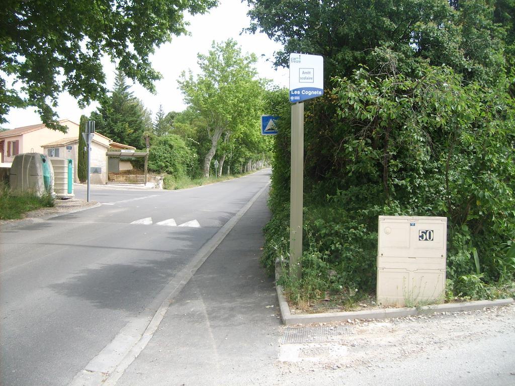 Le Clos Martin Eyragues Bagian luar foto